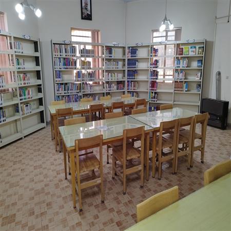 نمایی دیگر از سالن مطالعه